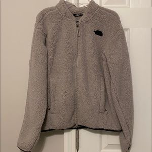 NEVER WORN: North Face Full-zip Jacket